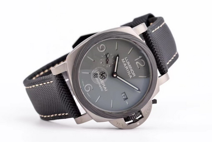 Introduction to the VS Factory Panerai Luminor PAM01662 Replica Watch 第4张