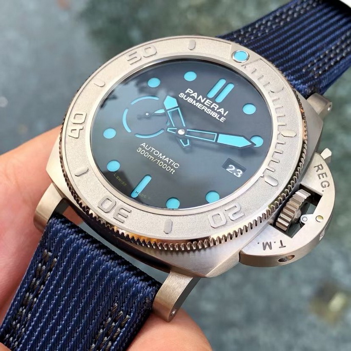 Review of VS Factory Panerai PAM00985 Titanium Replica Watch 第5张