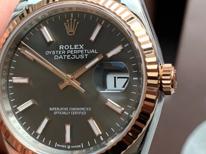 Review of the Rolex Datejust 126231 (Two-Tone) with the Caliber 3235 by the VS Factory 第3张