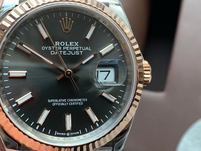 Review of the Rolex Datejust 126231 (Two-Tone) with the Caliber 3235 by the VS Factory 第5张