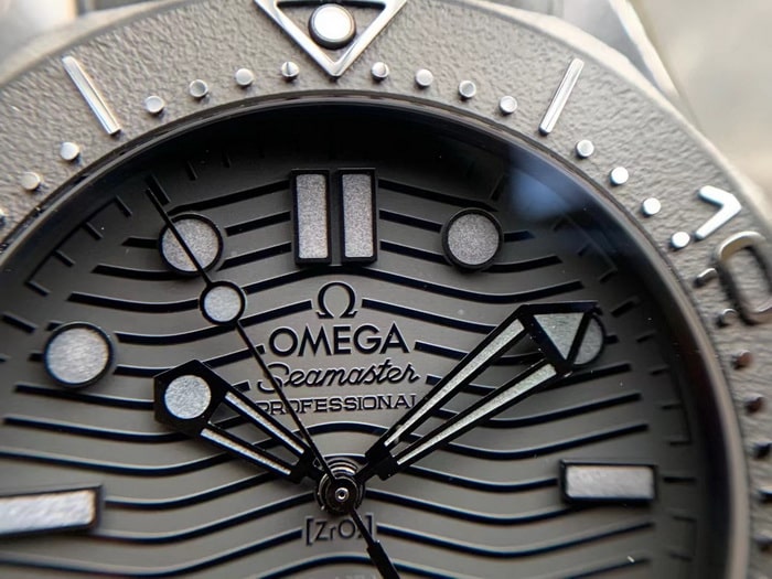 The VS factory Omega Seamaster 300M Ceramic Replica Watch 210.92.44.20.01.003 第3张