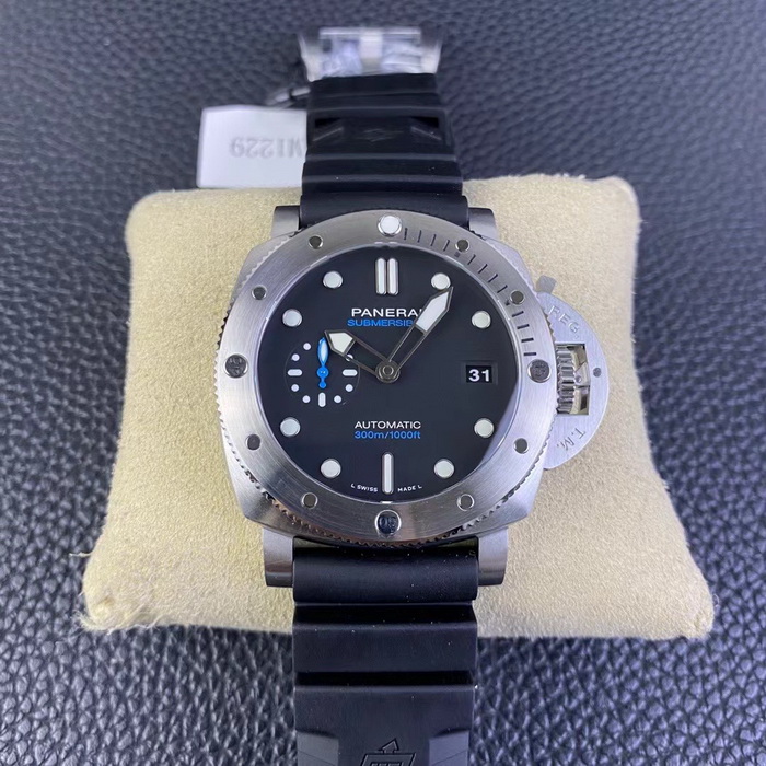 Introduction to the VS Factory Panerai PAM01229 Submersible 42mm Replica Watch 第2张