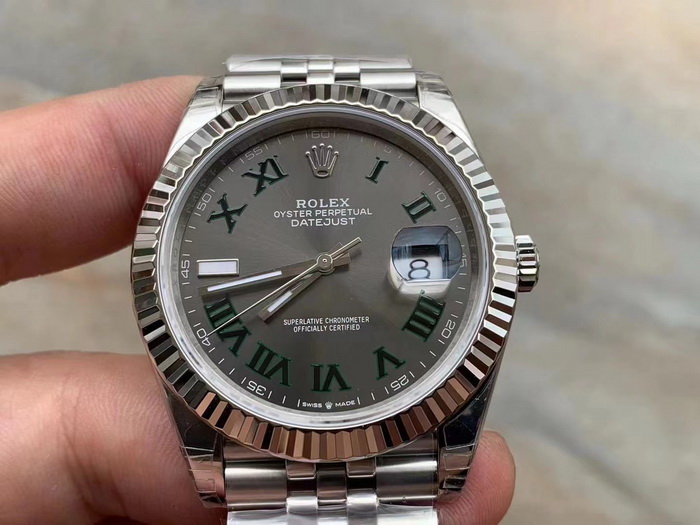 Introduction to the VS Factory Rolex Datejust 41mm (Green Roman Numerals) 126334-0022 第4张