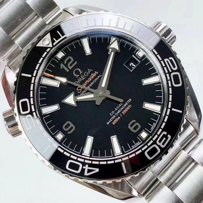 Introduction to the VS Factory Omega Seamaster 600 (215.30.44.21.01.001) Replica Watch 第3张