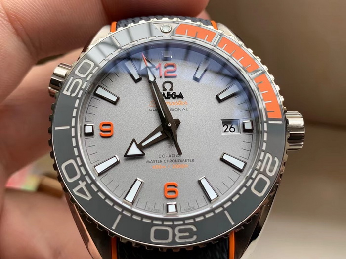 Introduction to VS Factory Omega Seamaster 1/4 Orange Titanium Metal 215.92.44.21.99.001 第4张