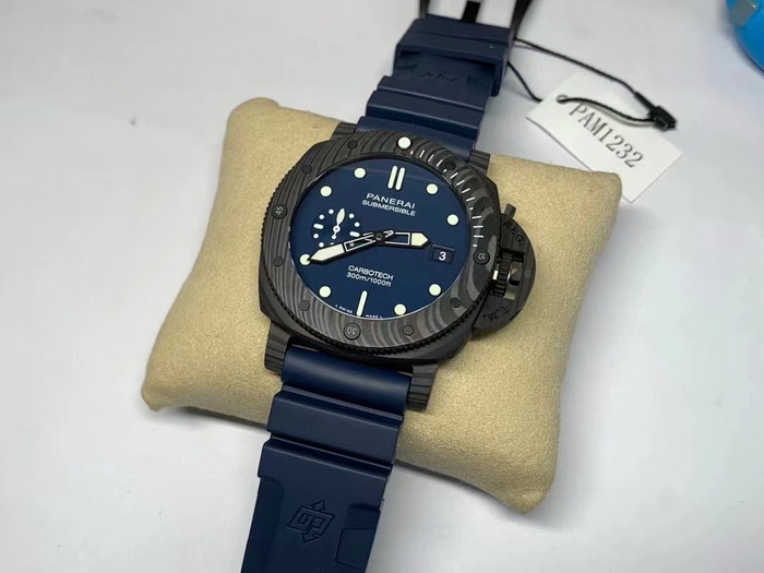 Introduction to the VS Factory Panerai PAM01232 Carbon Fiber Replica Watch 第1张