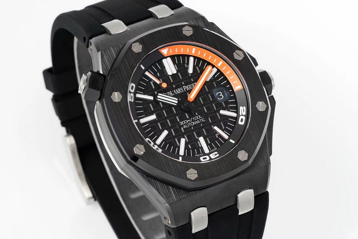 Introduction to the top-notch replica AP Royal Oak Offshore 15707 ceramic watch by APS factory 第4张