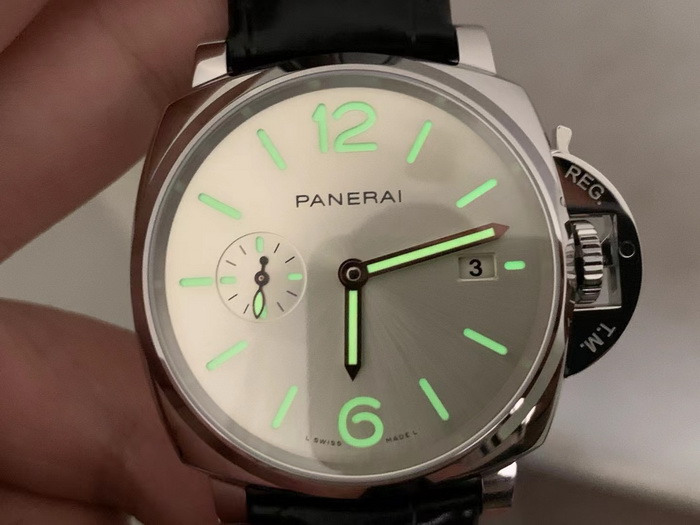 Introduction to the VS Factory Replica Panerai PAM01249 LUMINOR DUE 42mm Watch 第5张