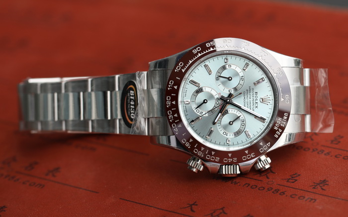 Introduction to the BT Factory Reproduction Rolex Daytona M126506-0002 (Ice Blue) 第7张