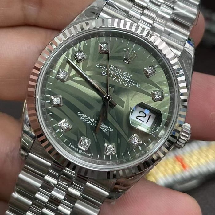 Introduction to the VS Factory Rolex Datejust M126234-0055 (Palm Leaf) Replica Watch 第3张