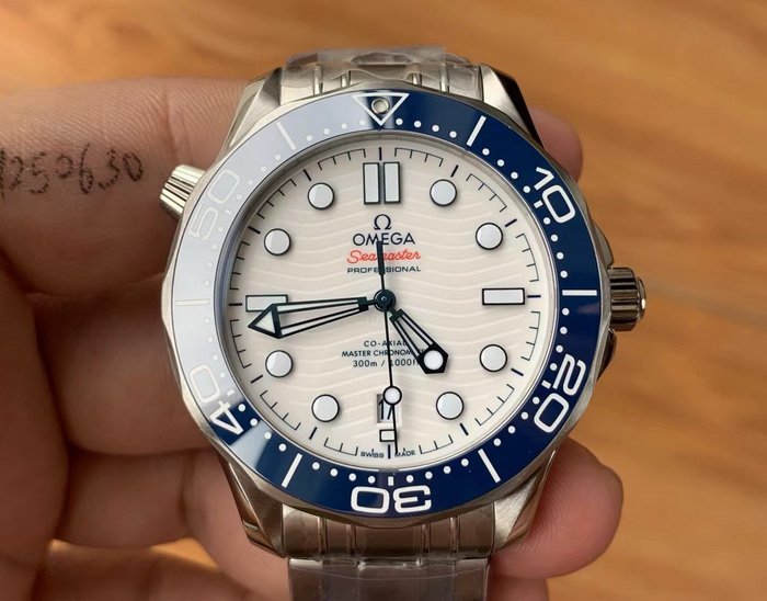 Introduction to VS Factory Omega Seamaster 522.30.42.20.04.001 Watch (Tokyo Olympics Special Edition) 第3张