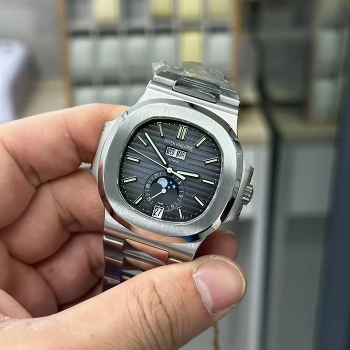 ZF Factory PATEK PHILIPPE Nautilus 5726S Replica Watch: Pictures and Price Introduction 第1张