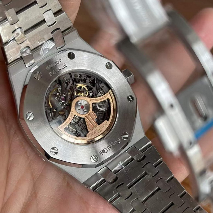 Introduction to ZF Factory Cloned AP Royal Oak 15407 Hollow Watch 第5张