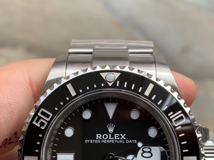 Sales of the Rolex SEA-DWELLER 126600-0001 replica by VS Factory 第3张