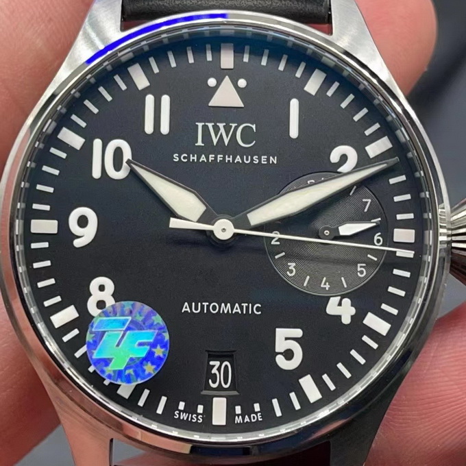 ZF Factory IWC BIG PILOT’S WATCH IW501001 Replica Sales 第3张