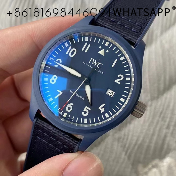 V7 factory clone IWC IW328101 PILOT’S WATCH Blue Ceramic Watch for Sale 第7张