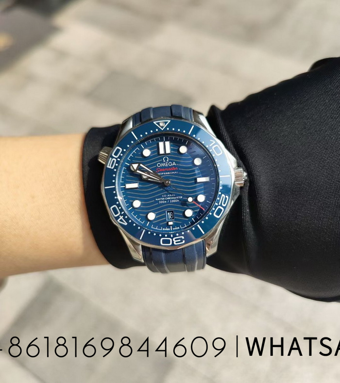 Sale of Replica Watches of VS Factory Omega Seamaster Diver 300M 210.30.42.20.03.001 第2张