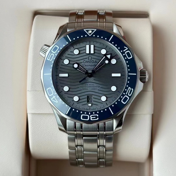 Introduction to the VS Factory Omega Seamaster Diver 300 210.30.42.20.06.001 Replica Watch 第5张