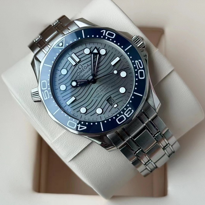 Introduction to the VS Factory Omega Seamaster Diver 300 210.30.42.20.06.001 Replica Watch 第6张