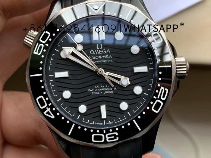 Sales of VS Factory Omega Seamaster Diver 300 210.92.44.20.01.001 Titanium Replica Watch 第4张