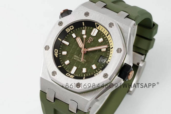 Introduction to APS Factory clone AP ROYAL OAK OFFSHORE 15720ST.OO.A052CA.01 (Avocado Green) 第2张