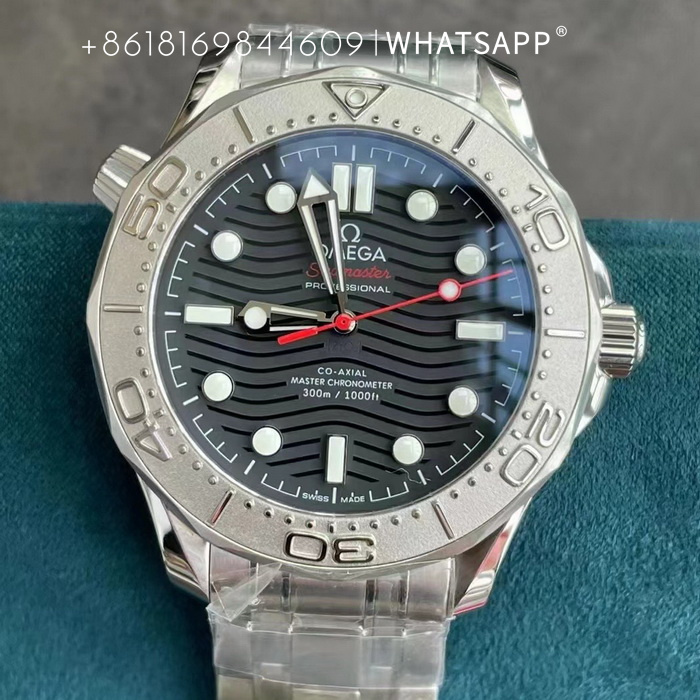 VS Factory Omega SEAMASTER DIVER 300M NEKTON EDITION Replica Watch Introduction 第3张