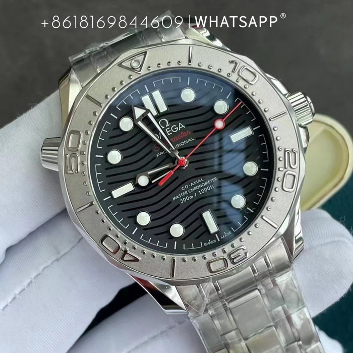 VS Factory Omega SEAMASTER DIVER 300M NEKTON EDITION Replica Watch Introduction 第4张