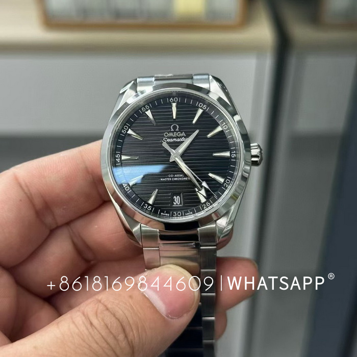 Introduction to the replica of Omega SeaMaster AQUA TERRA 150M 220.10.41.21.01.001 by VS Factory 第3张