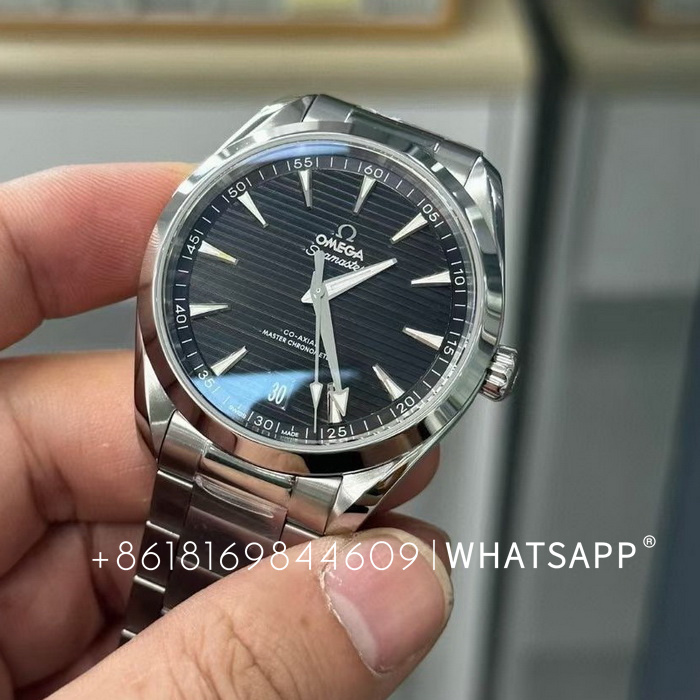 Introduction to the replica of Omega SeaMaster AQUA TERRA 150M 220.10.41.21.01.001 by VS Factory 第4张