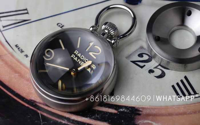 Image sharing of top-grade clone Panerai PAM00581 desk clock (craftsmanship) 第4张