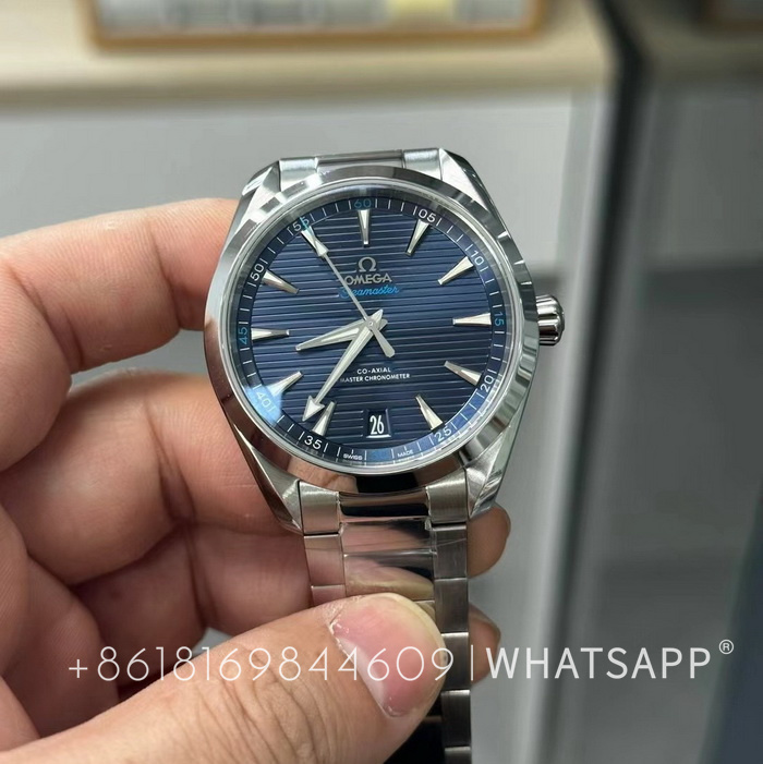 Introducing the VS Factory Omega SeaMaster AQUA TERRA 150M 220.10.41.21.03.001 (blue) Watch 第1张