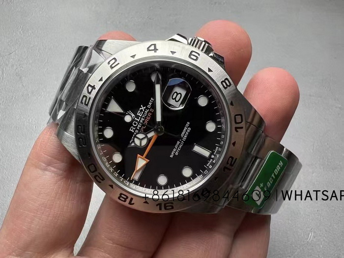 C Factory sells clones of Rolex EXPLORER 2 (black) 226570-0002 watches 第2张