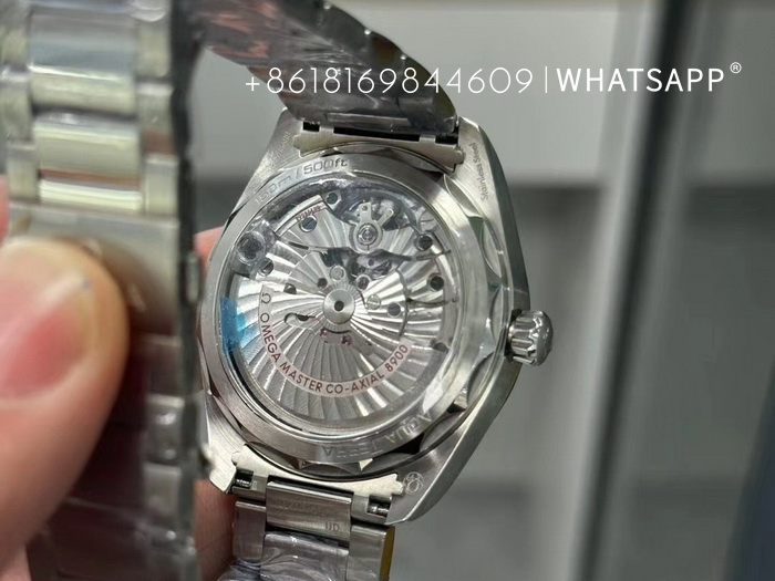 Omega Seamaster Aqua Terra 150M 220.10.41.21.03.002 Replica Watch Introduction 第4张