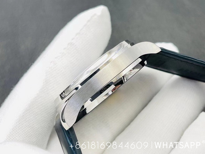 ZF Factory IWC PORTUGIESER AUTOMATIC IW500715 Replica Watch Introduction 第7张