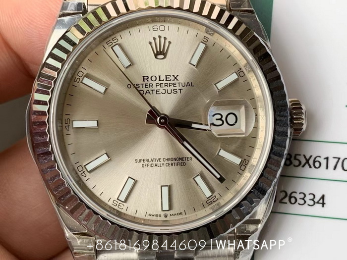 VS Factory Top Replica Rolex Datejust 126334-0004 Detailed Shoot 第5张