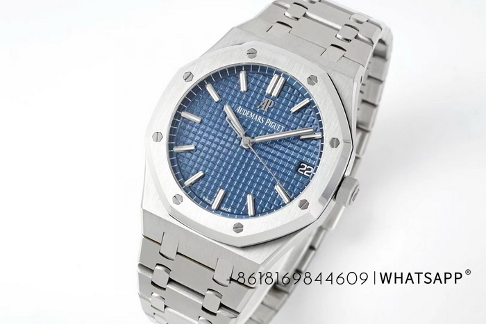 APS Factory Replicated AP ROYAL OAK 15500 (Blue) Watch with 4302 Movement for Sale 第4张