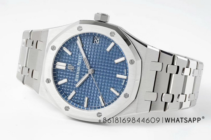 APS Factory Replicated AP ROYAL OAK 15500 (Blue) Watch with 4302 Movement for Sale 第5张