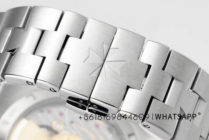 ZF Factory produces Vacheron Constantin OVERSEAS 4520V/210A-B128 replica watches 第11张