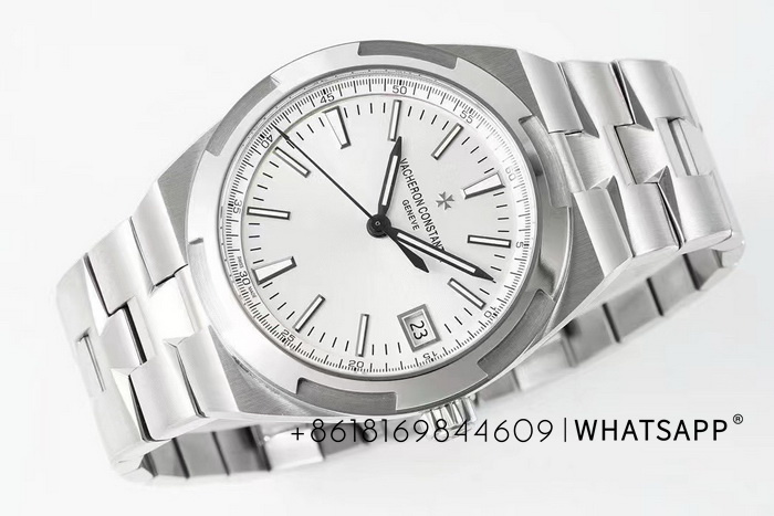 ZF Factory produces Vacheron Constantin OVERSEAS 4520V/210A-B126 replica watches for sale 第3张