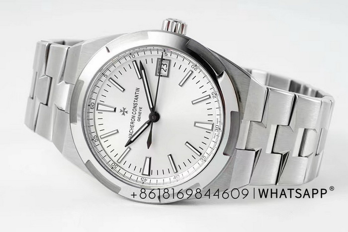 ZF Factory produces Vacheron Constantin OVERSEAS 4520V/210A-B126 replica watches for sale 第5张