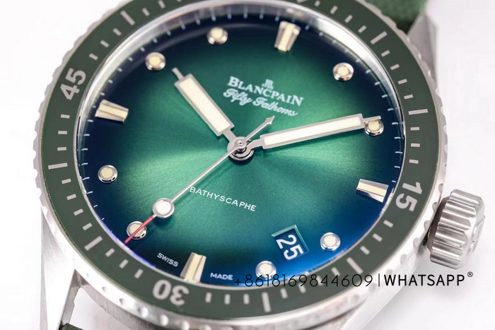 Blancpain FIFTY FATHOMS Bathyscaphe 5000-1153-H52A Reissue Watch for Sale 第2张