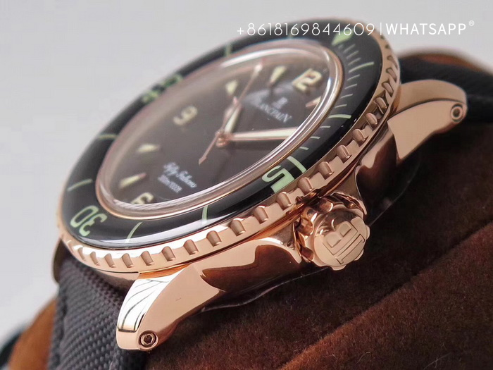 Introduction to the Blancpain FIFTY FATHOMS Automatique 5015 (Rose Gold) Replica Watch 第6张