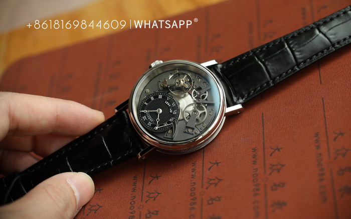 Introduction to the top replica Breguet Tradition 7057BB/G9/9W6 第3张