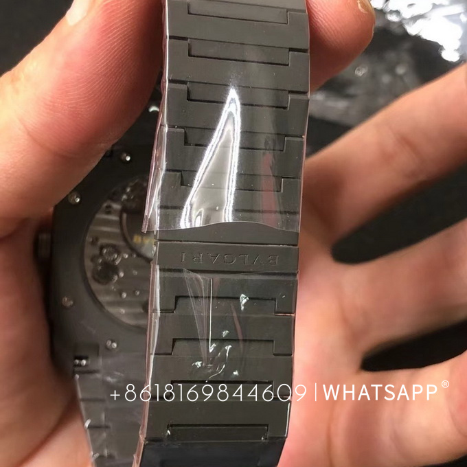 BVLGARI OCTO 102713 BGO40C14TTXTAUTO (Titanium) Replica Watch for Sale 第8张