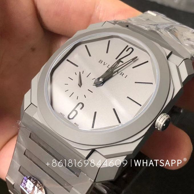 BVLGARI OCTO 102713 BGO40C14TTXTAUTO (Titanium) Replica Watch for Sale 第3张