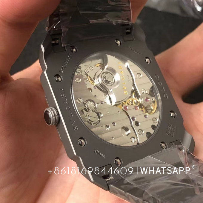 BVLGARI OCTO 102713 BGO40C14TTXTAUTO (Titanium) Replica Watch for Sale 第7张