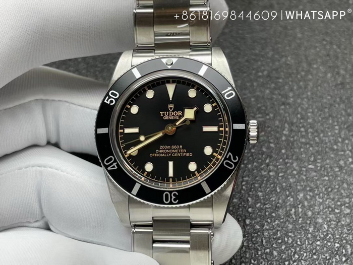 Sales of ZF Factory replica Tudor BLACK BAY 54 M79000N-0001 (37mm) watch 第4张