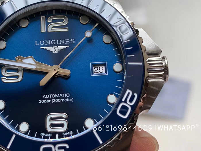 Introduction to the VS Factory Longines HydroConquest (blue) L3.782.4.96.6 43mm Replica Watch 第6张