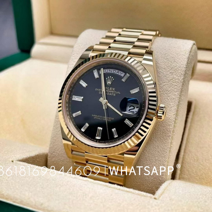 Introduction to Rolex OYSTER PERPETUAL DAY-DATE 228238-0059 1:1 Replica Watch 第3张