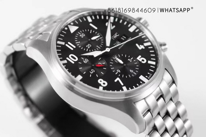 ZF Factory Top Reproduction IWC PILOT’S WATCH CHRONOGRAPH 43 IW3777107 for Sale 第5张